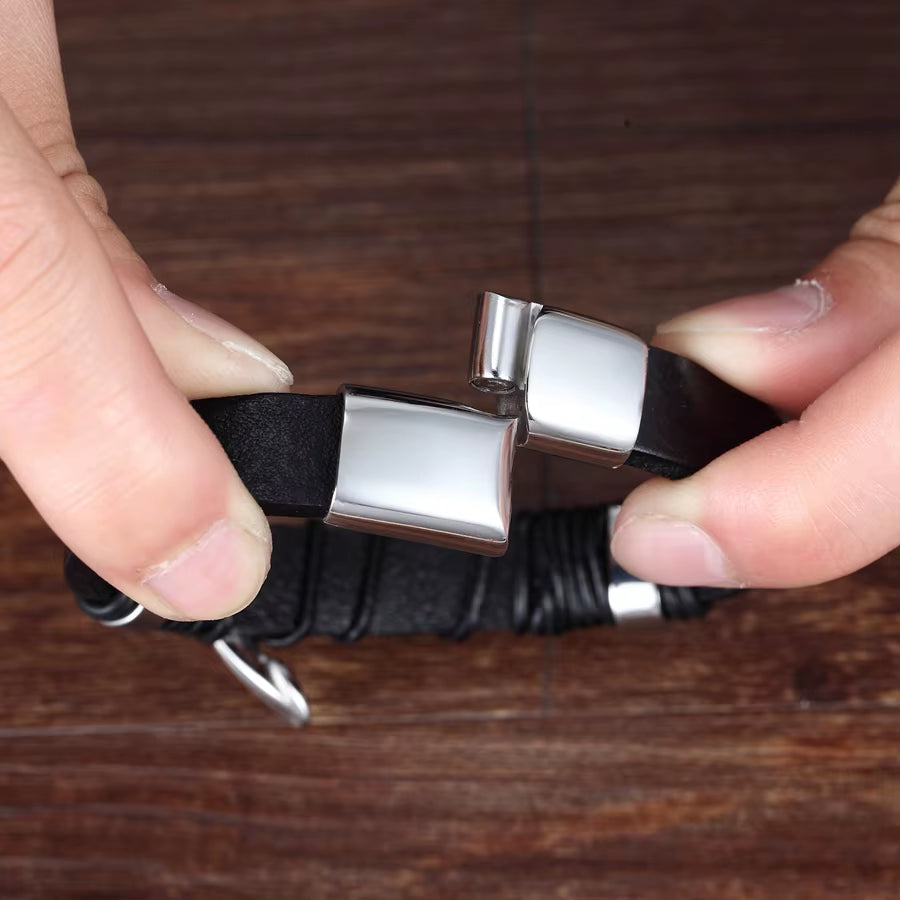 Multi-Layer Leather Feather Shape Accessories Men'S Bracelet Stainless Steel Leather Bracelet for Special Birthday Present